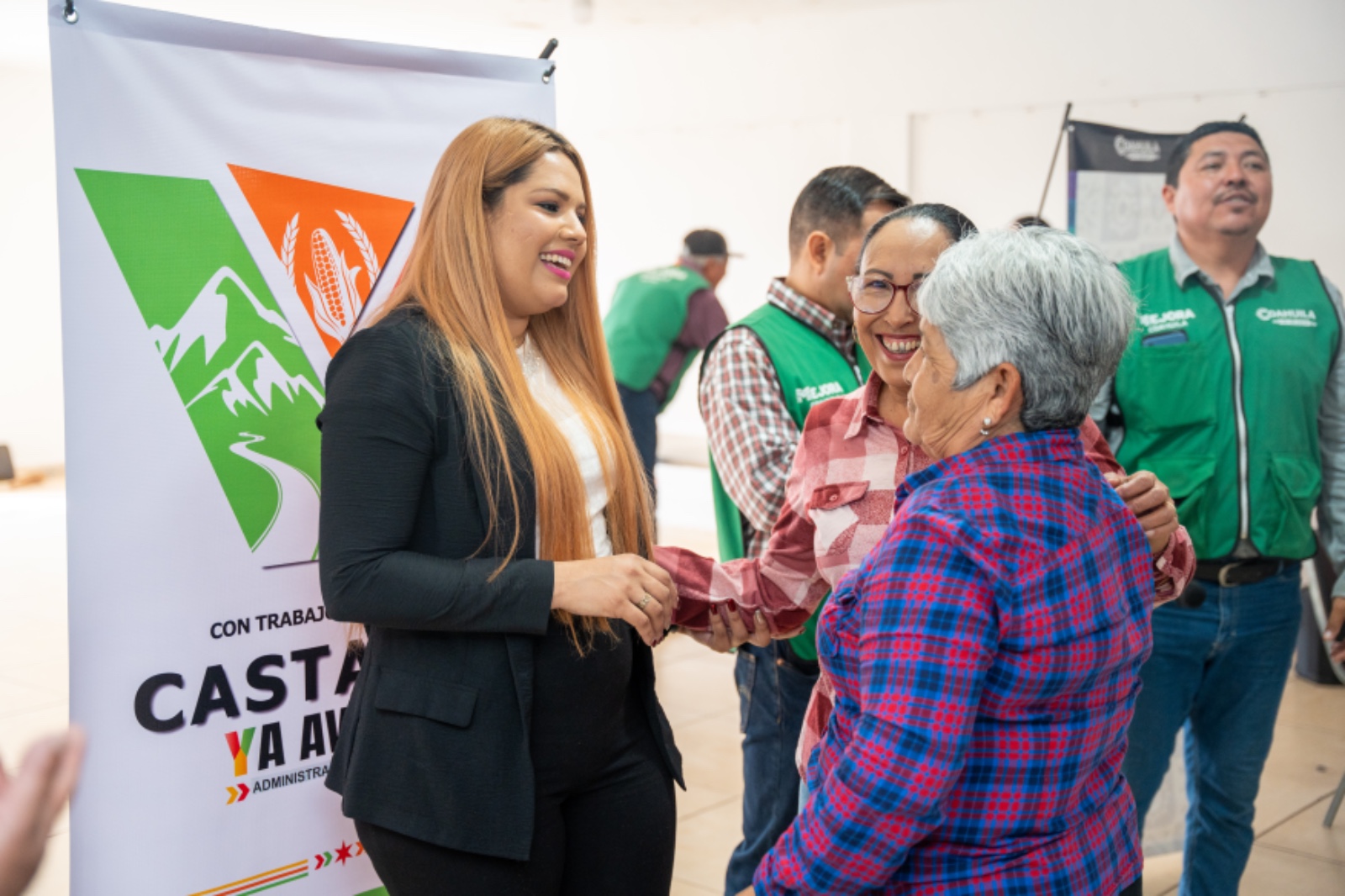 Los adultos mayores son prioridad: Yesica