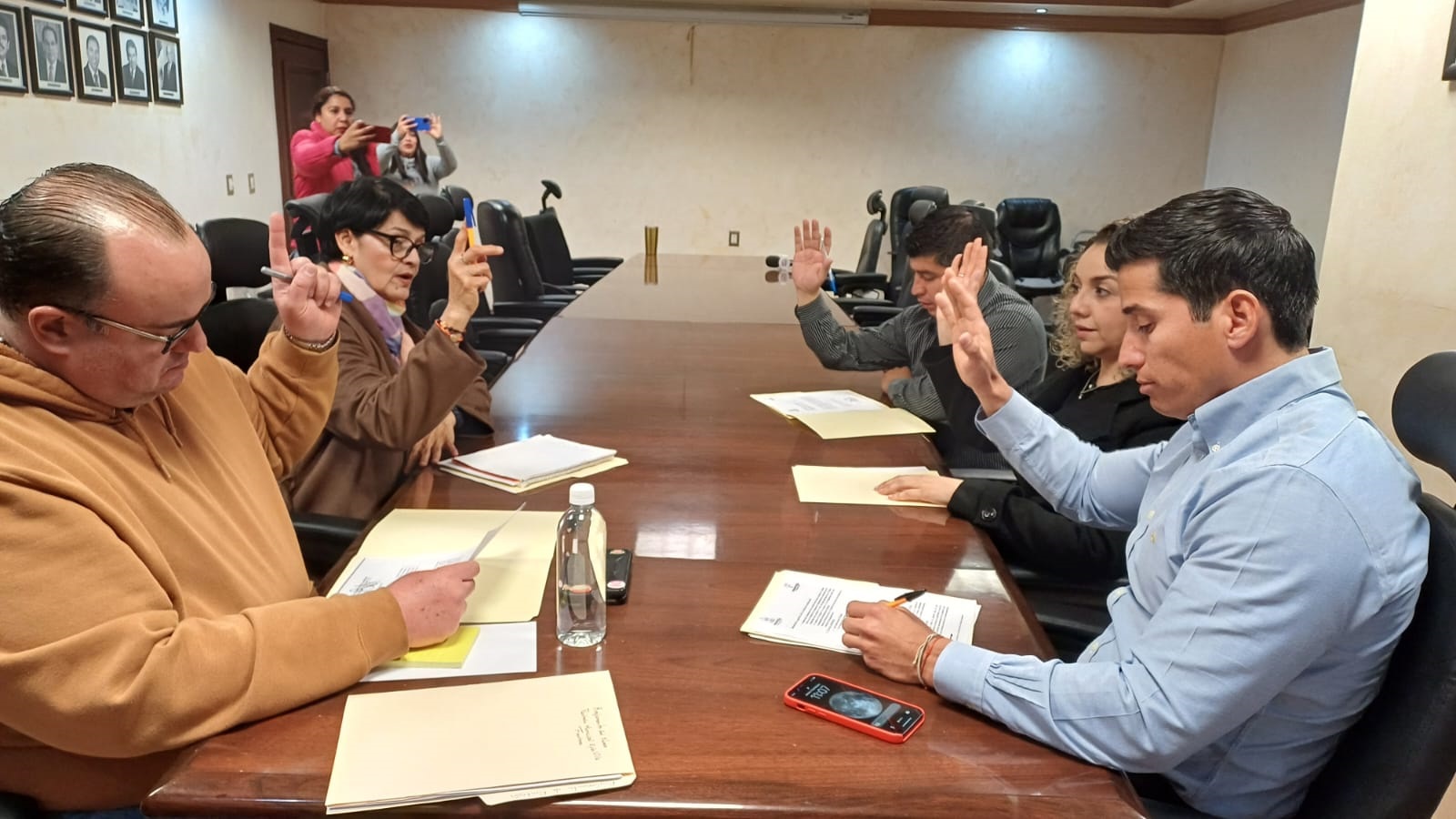 Instalan Comisión de Reglamentación en CF