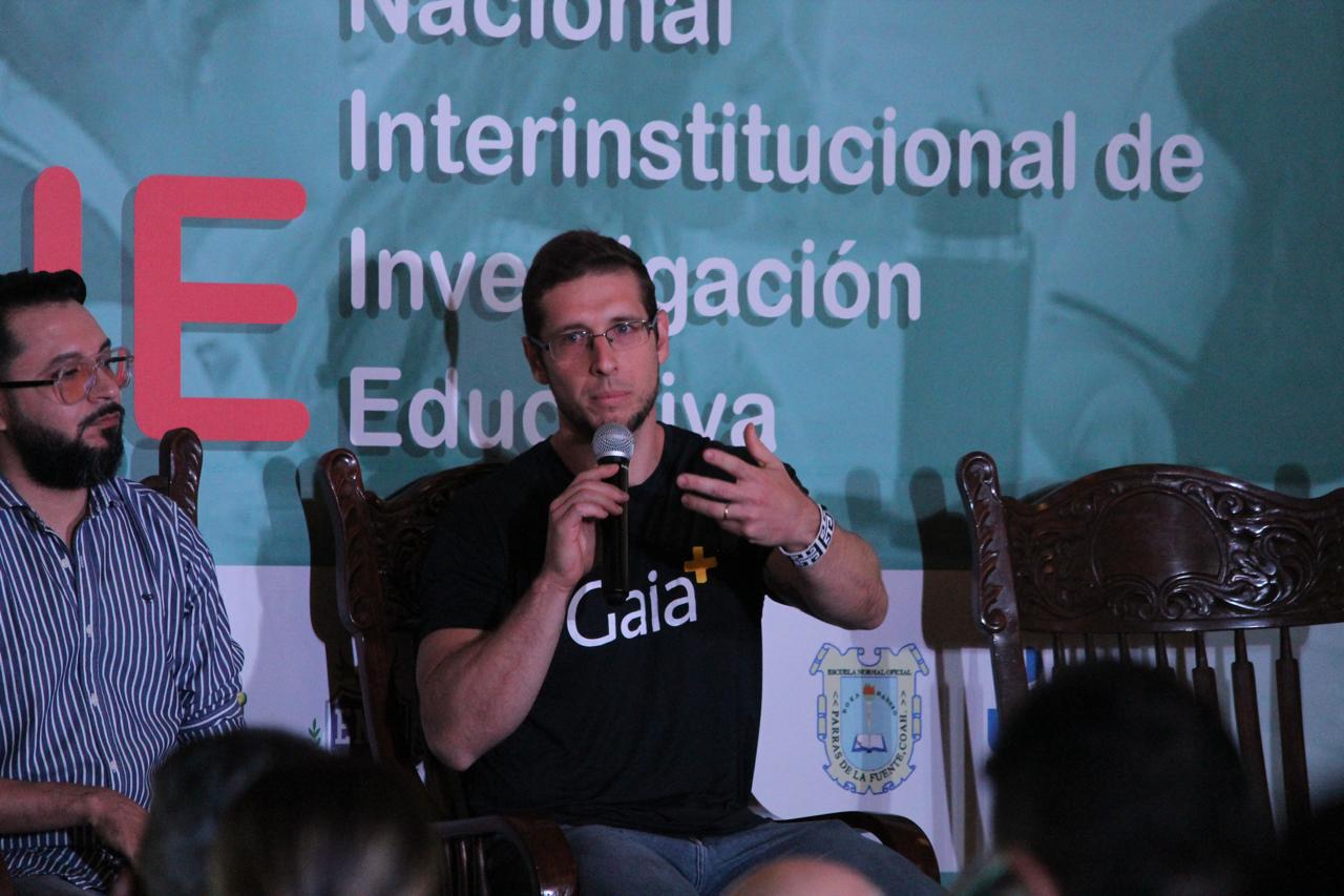 Exitoso encuentro de investigación educativa