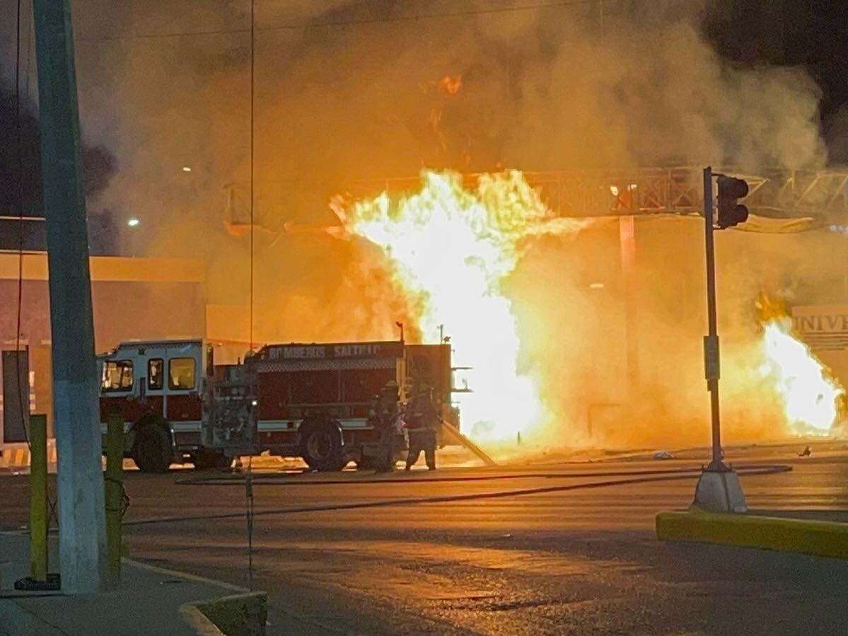 Moviliza autoridades incendio en gasera