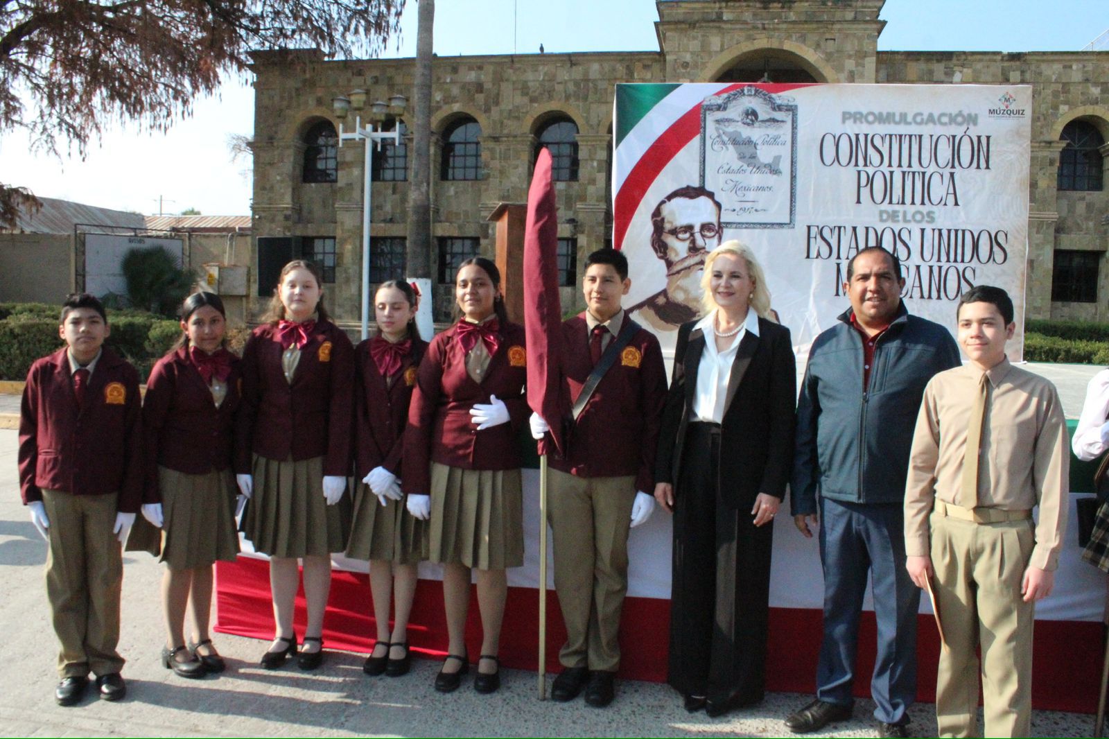 Conmemoran en Múzquiz 108 aniversario de la Constitución