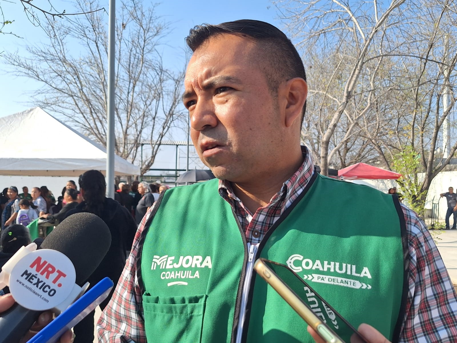 Colonia Borja recibe el Mercadito Mejora