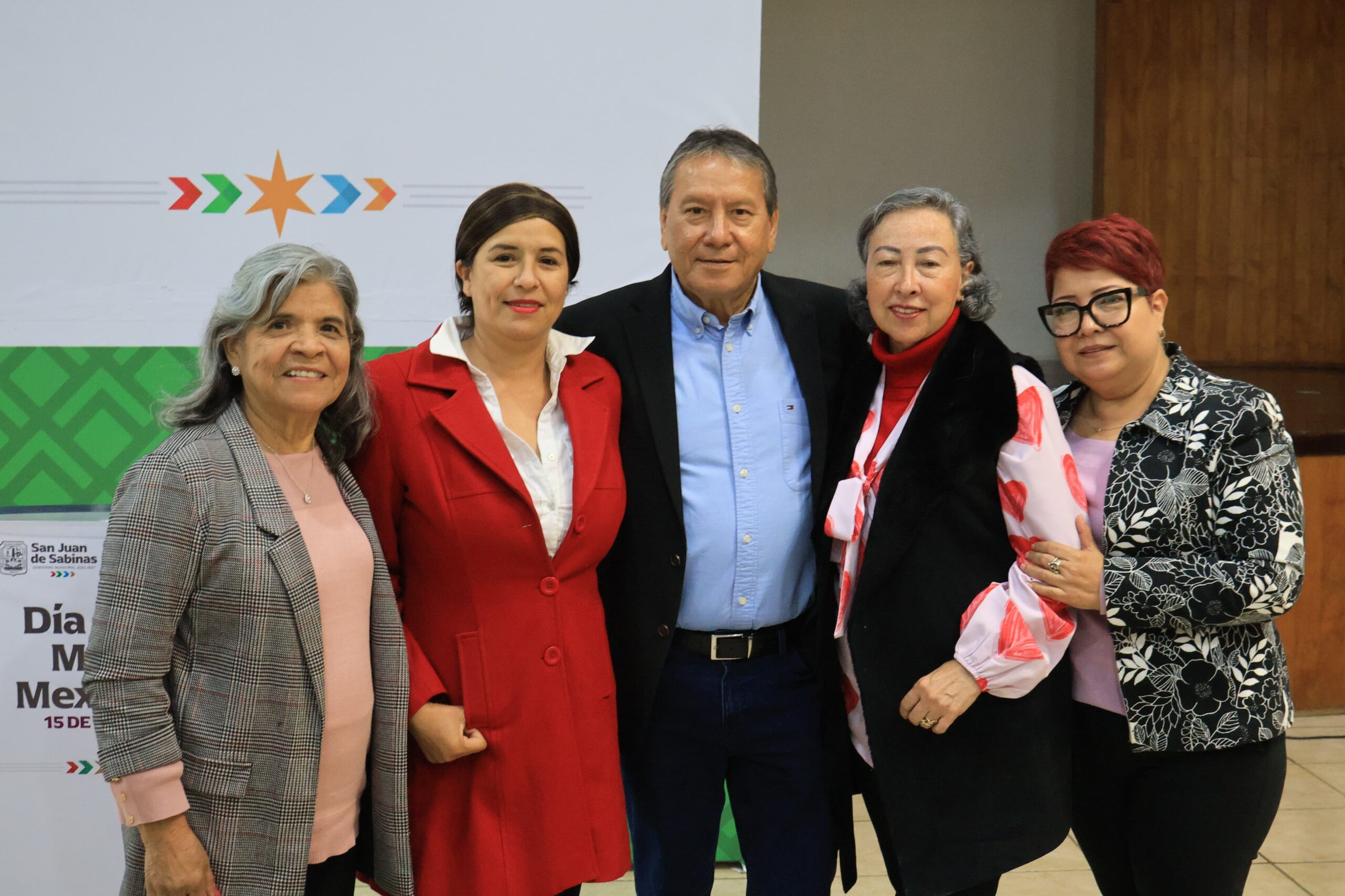 Realizan conferencia por el Día de la Mujer Mexicana 