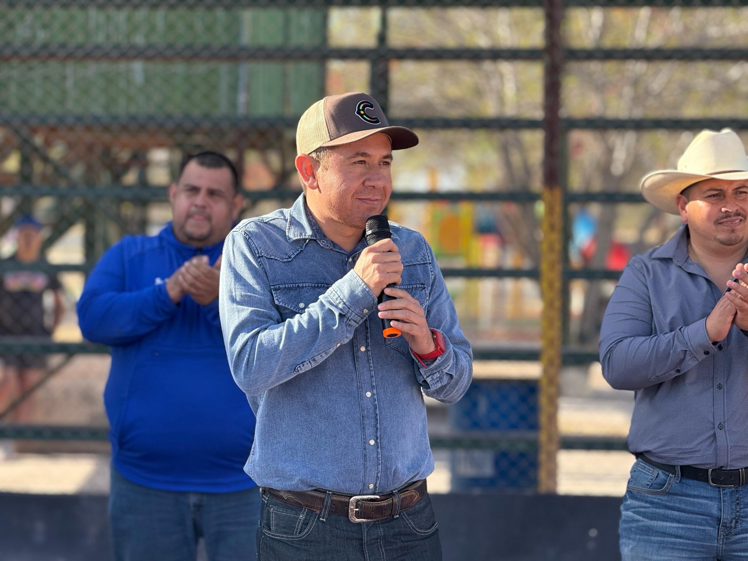 Fomenta SB deporte con torneo de softbol