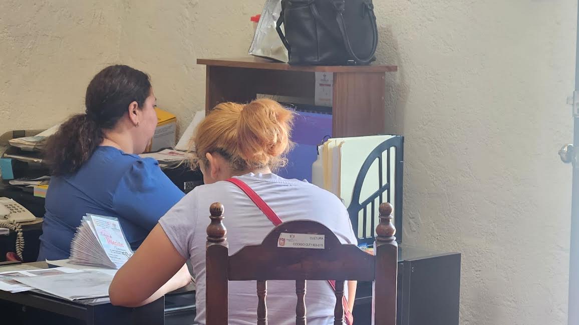 Apoya SB en proceso de preinscripciones