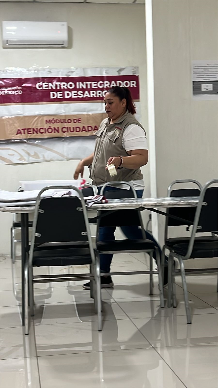 Acusan a Servidora de la Nación por malos tratos