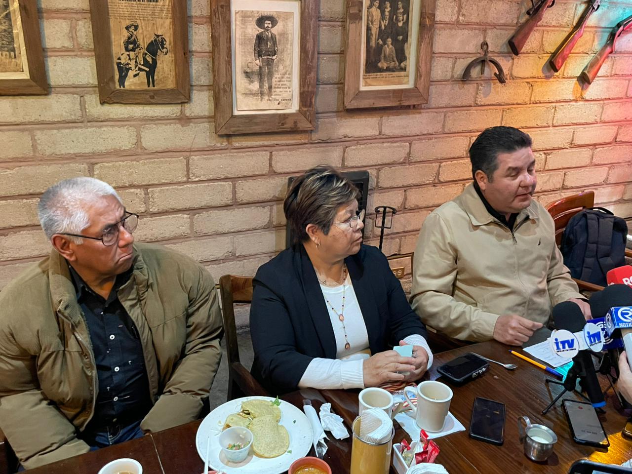 Perfilan ex perredistas nuevo partido político