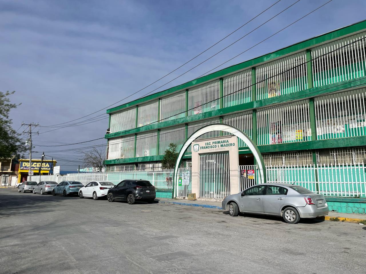 Ausentismo de 80% en escuelas por frío