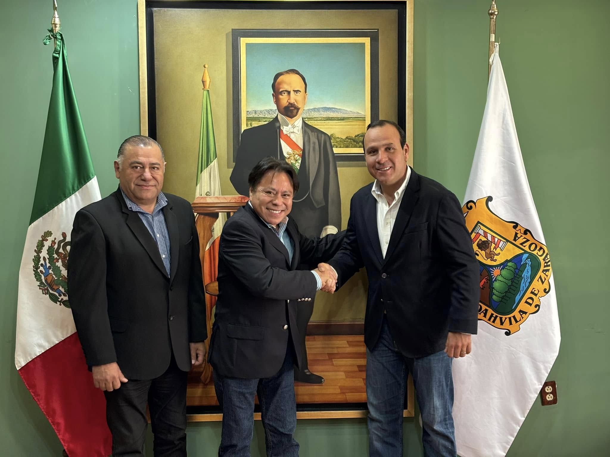 Recibe Fernando Orozco al embajador de Panamá