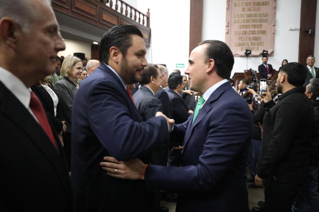 Reconoce Carlos a Ejército; conmemora 112 aniversario