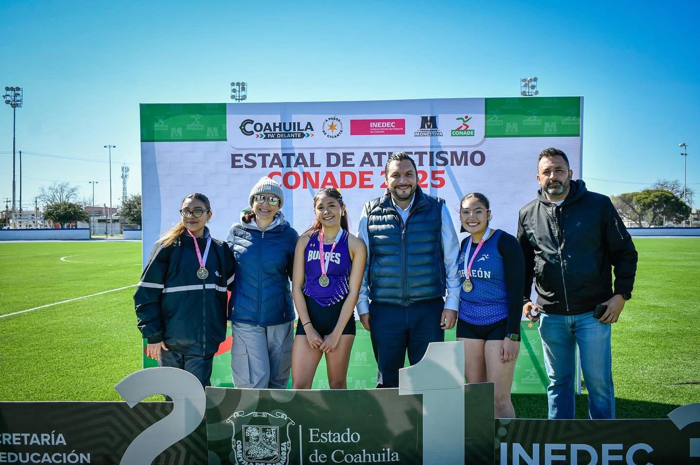 Impulsa Carlos deporte con Estatal de Atletismo