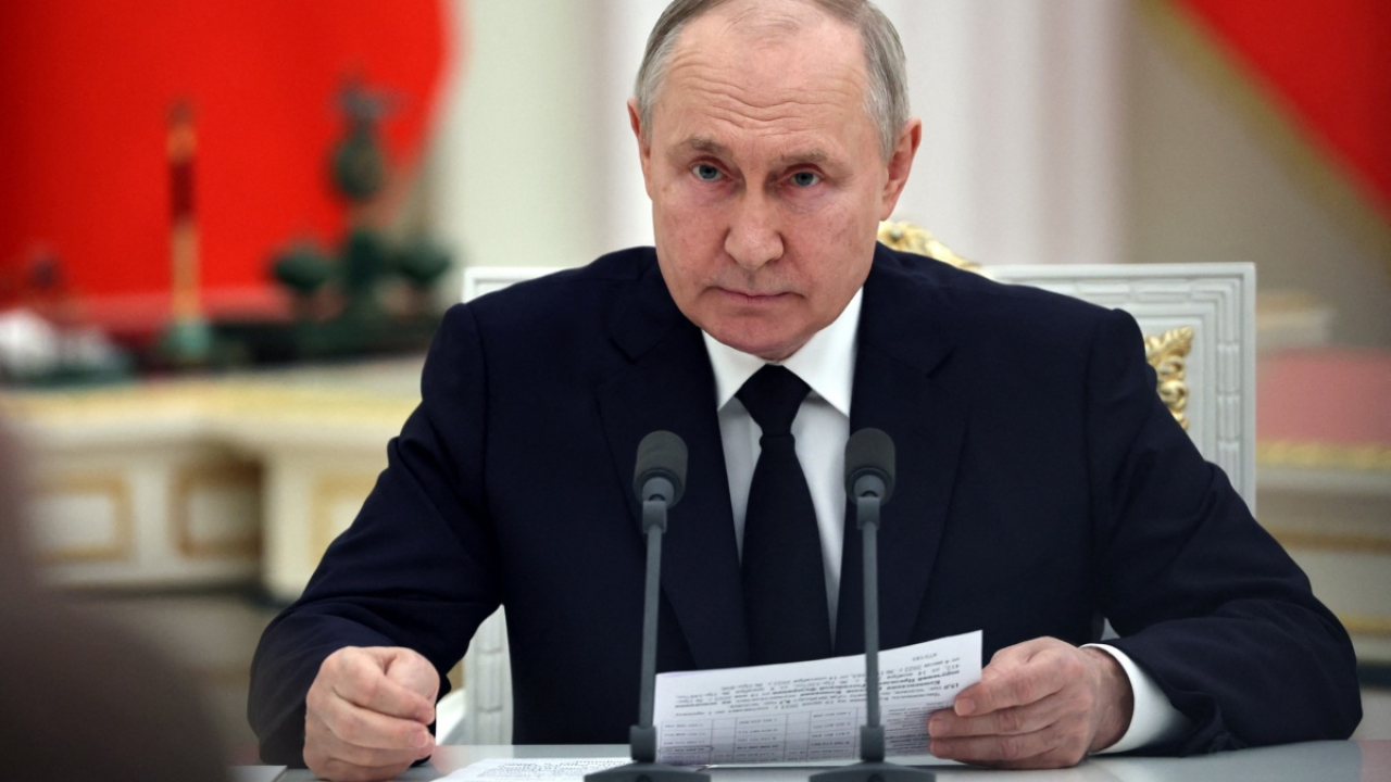 Putin urge a Rusia a acelerar la extracción de litio