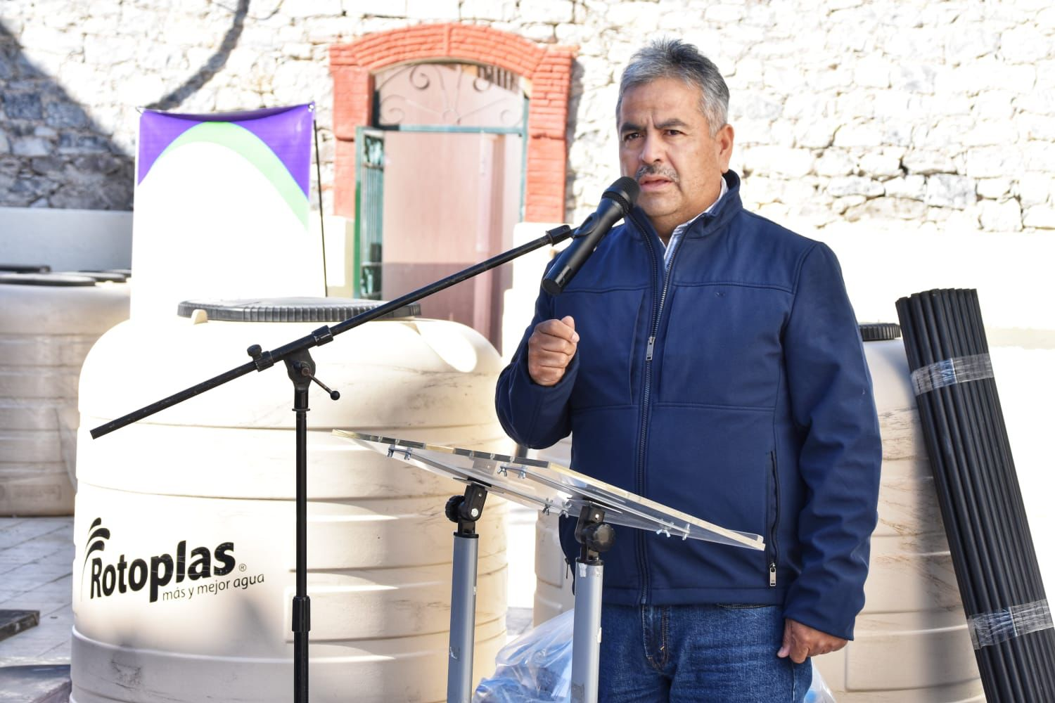 Entregan materiales subsidiados a 190 familias de Cuatro Ciénegas