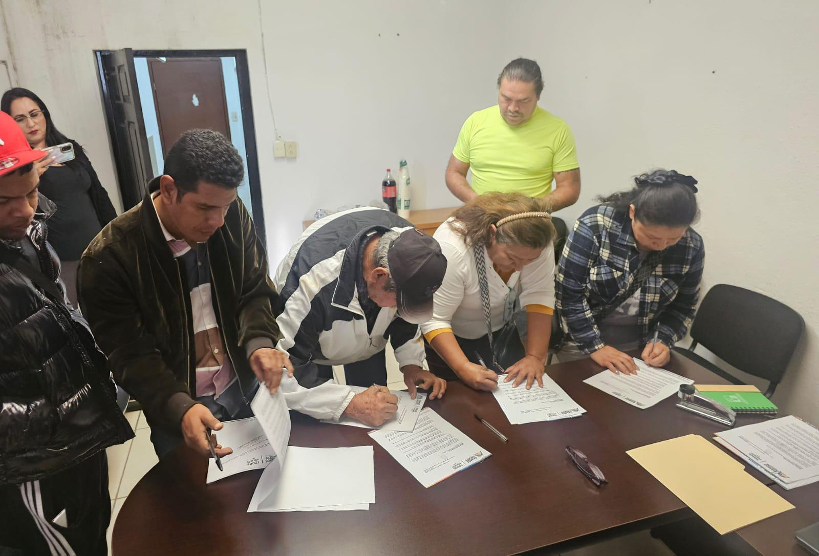 Van municipio de Ramos y líderes de mercados por limpieza y orden