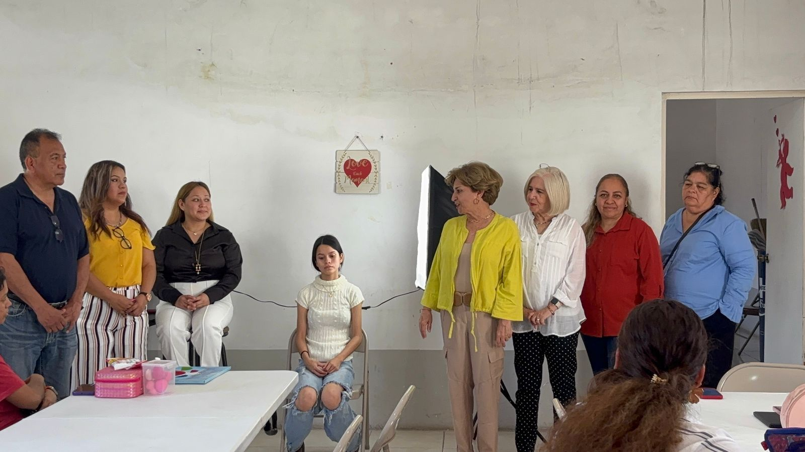 DIF Sabinas invita a sus cursos de belleza en Cloete