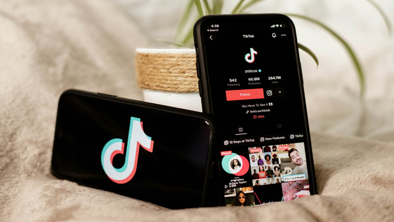 Trump evalúa extender el plazo límite para TikTok