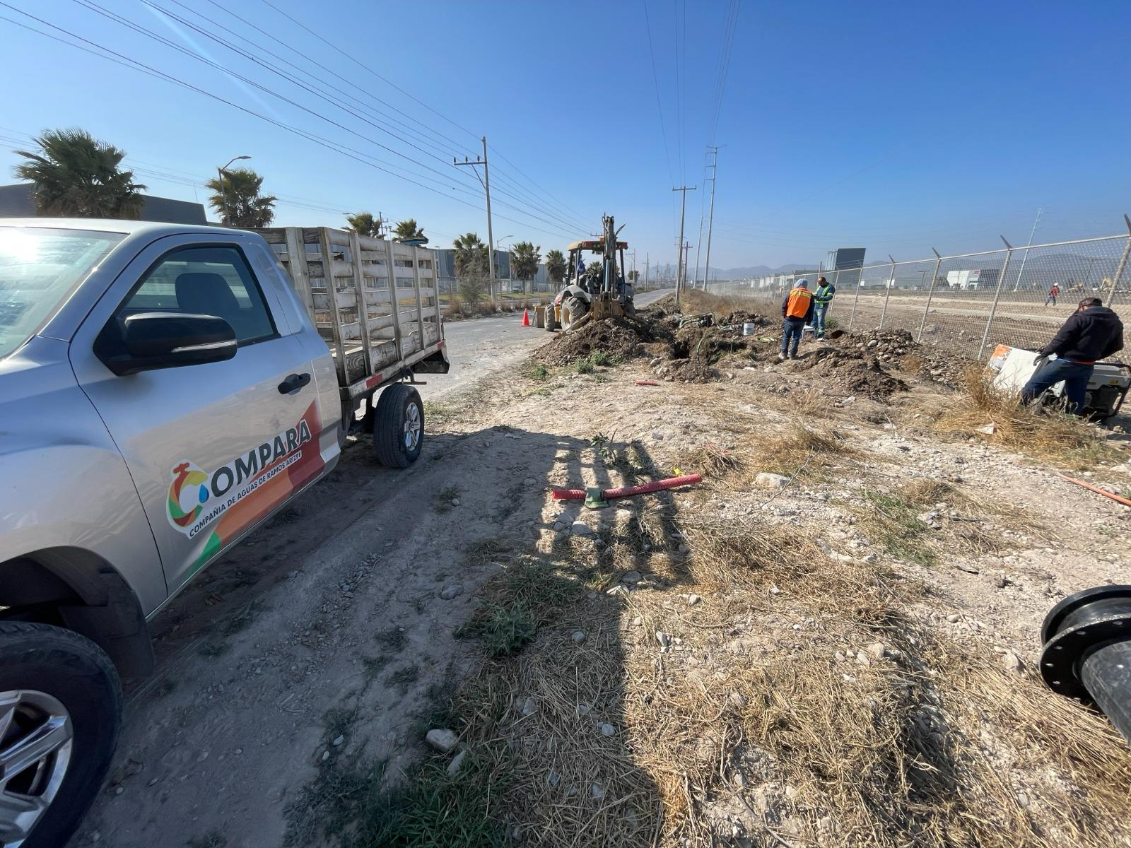 Se restablece el servicio de agua en diversas colonias de Ramos Arizpe; reparan fuga