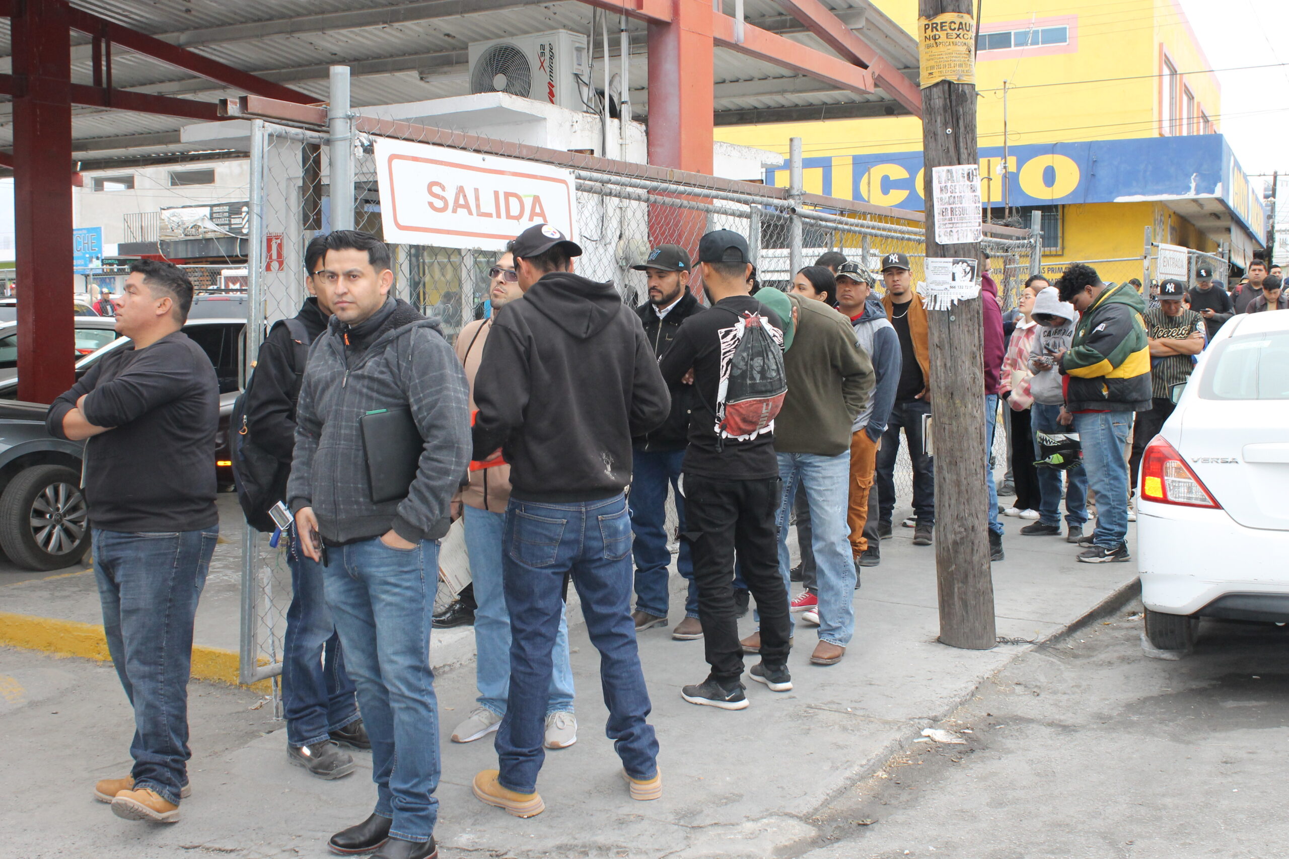 Abarrotan buscadores Feria de Empleo 2025