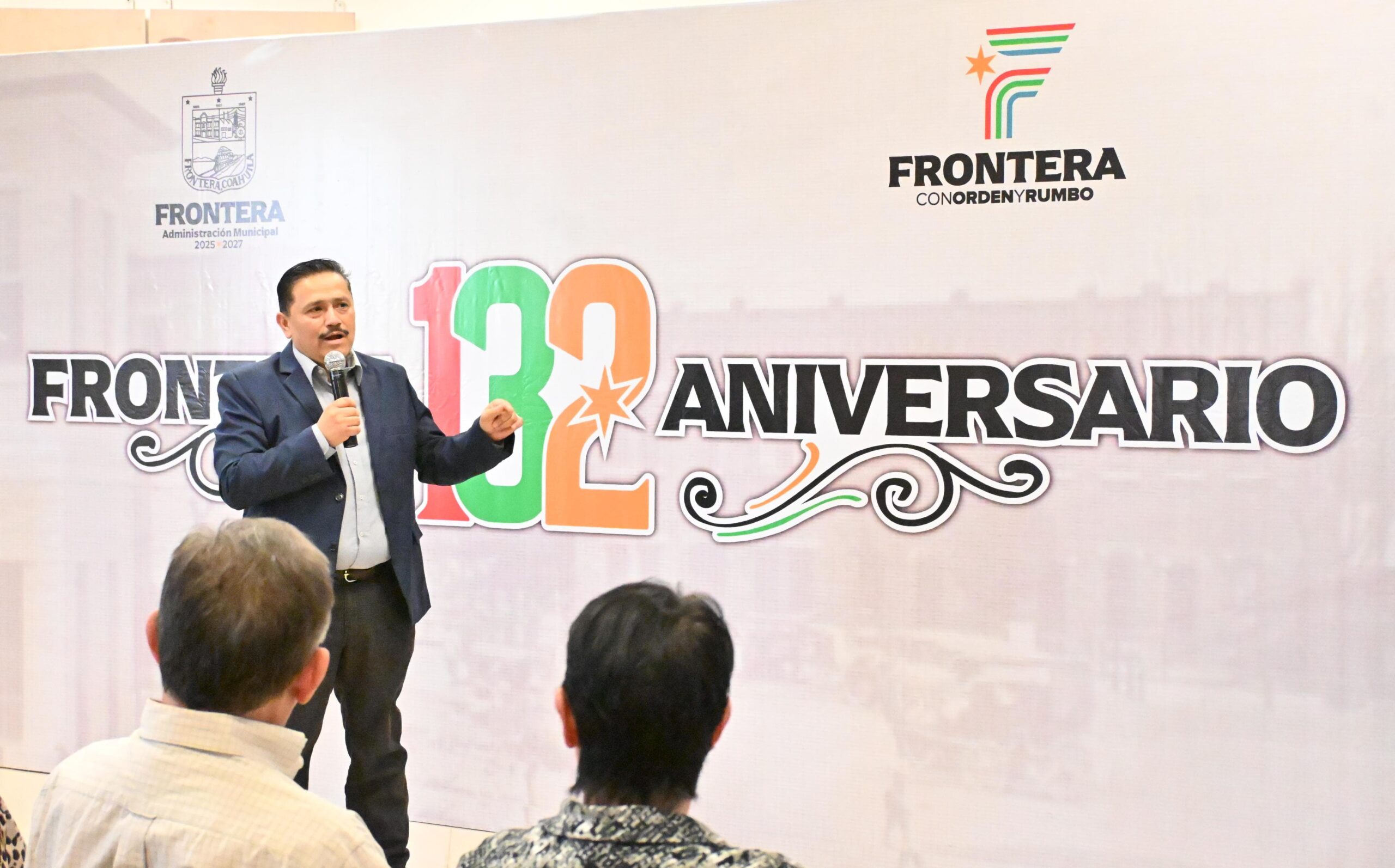 Resaltan la Historia de Frontera en conferencia
