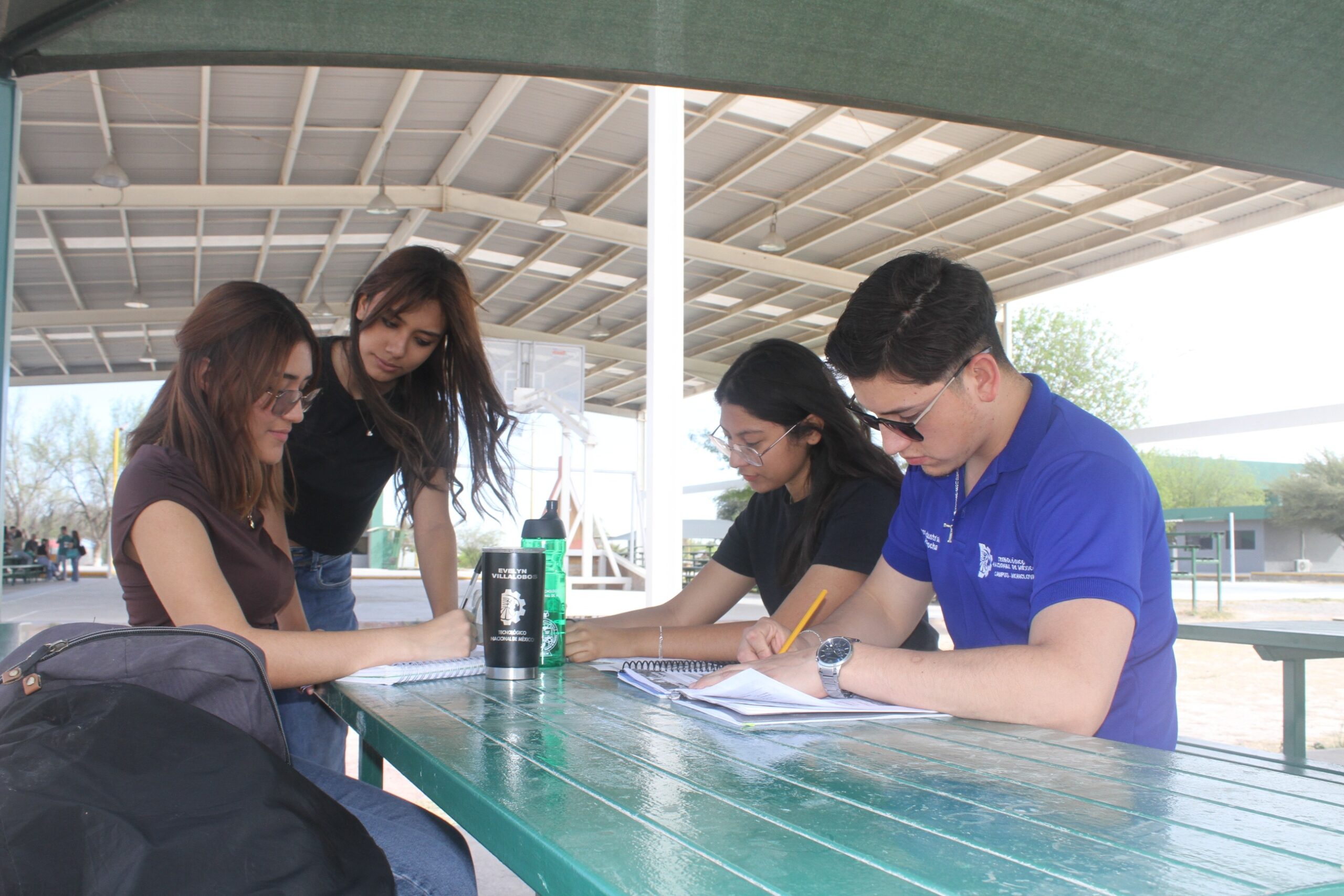 Alfabetizarán alumnos del Tecnológico a adultos