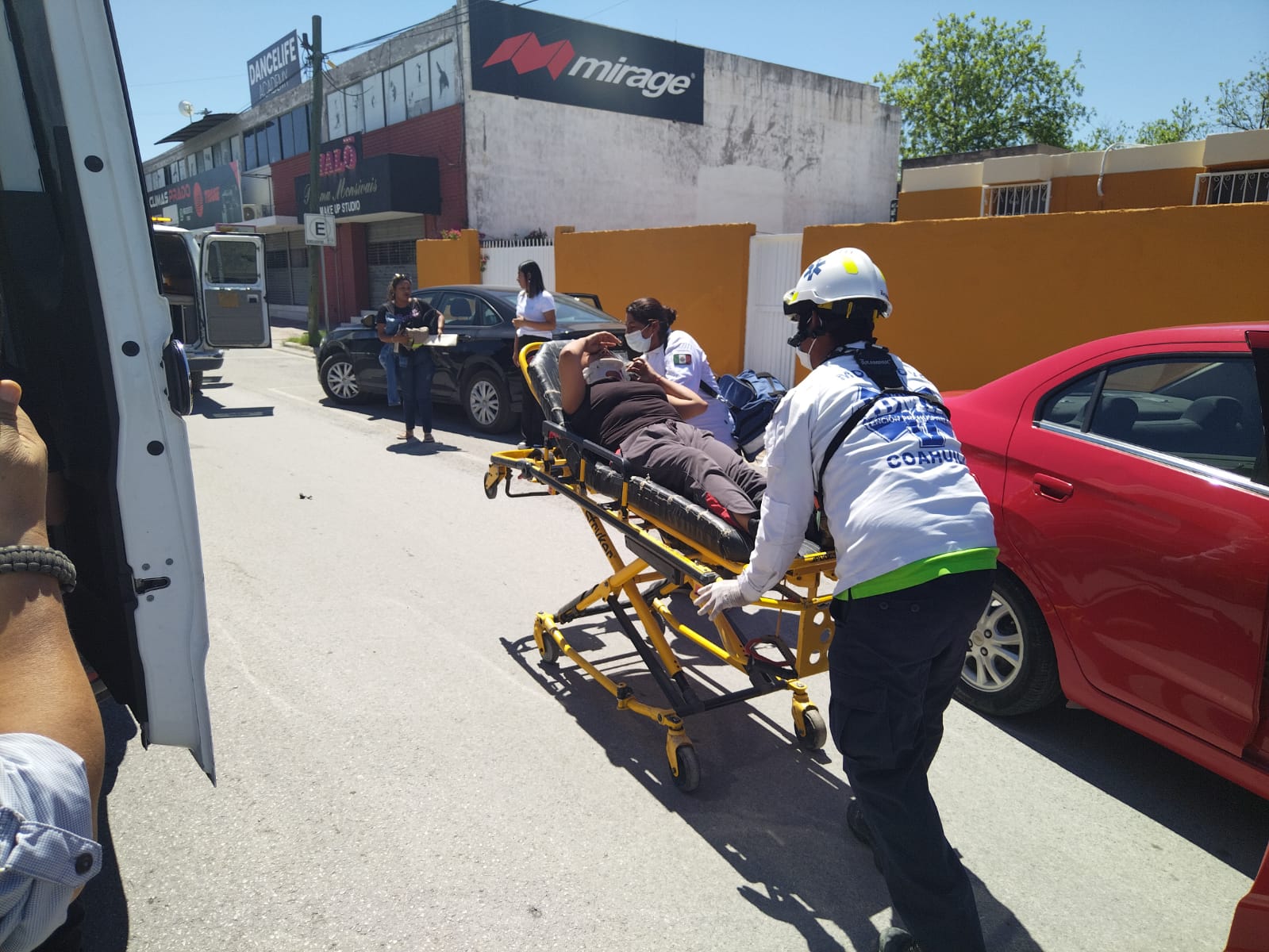 Se enfrasca pareja en violenta pelea