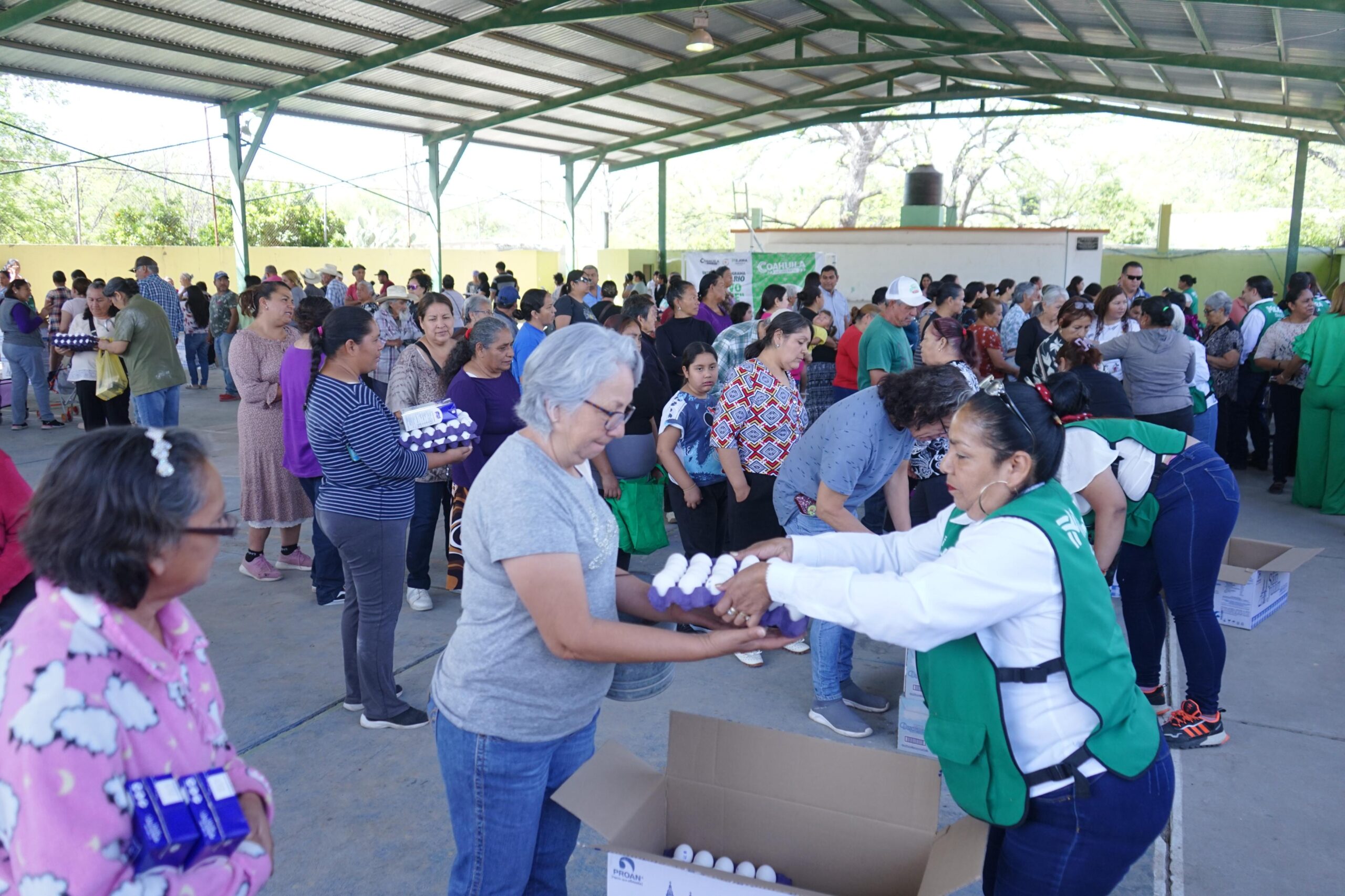 Sigue Mejora apoyando a familias coahuilenses