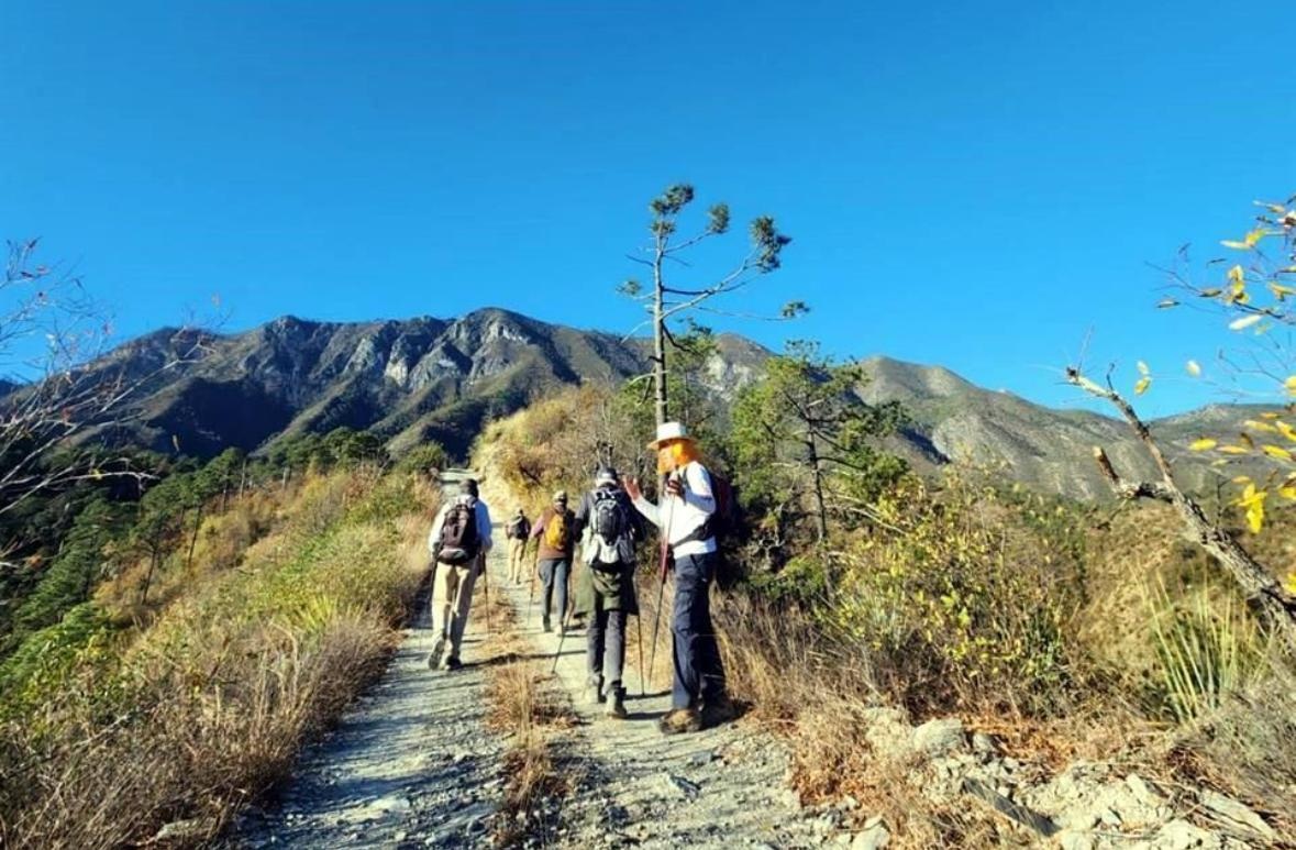 Recorren camino de fe, amor y sacrificio