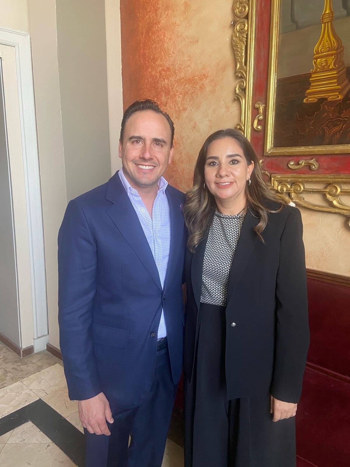 Es Manolo el Gobernador de las mujeres: Karina Ríos