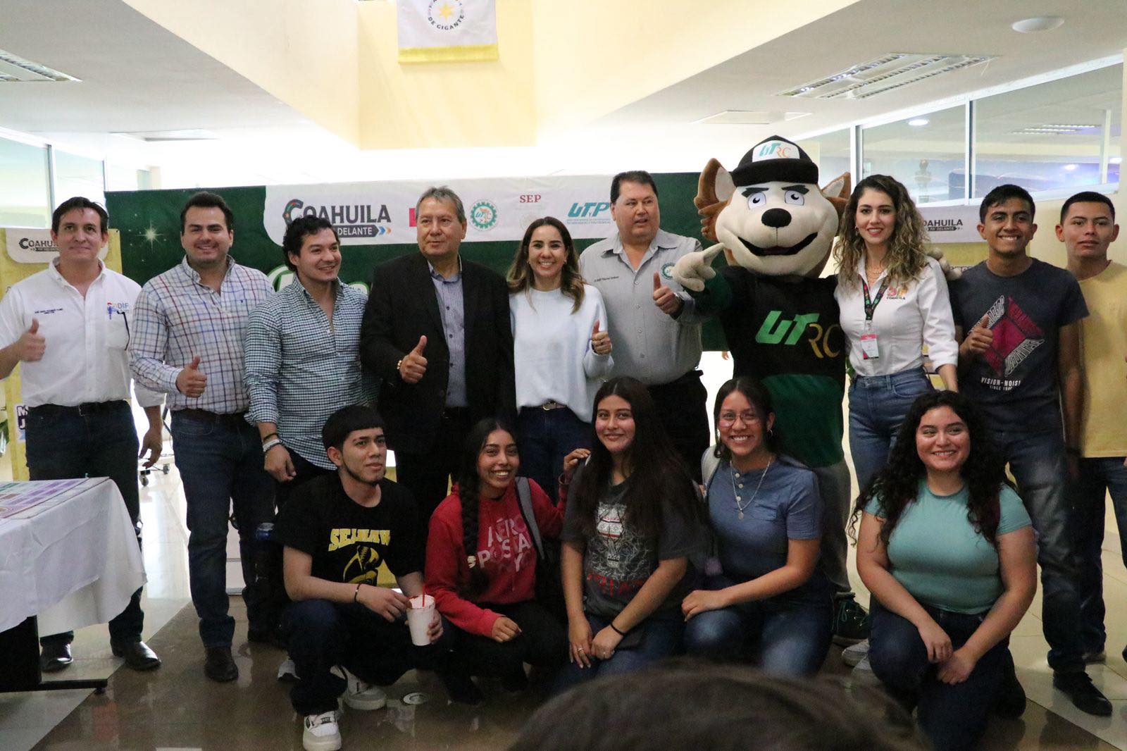 Firma convenio Ríos con la UTRC