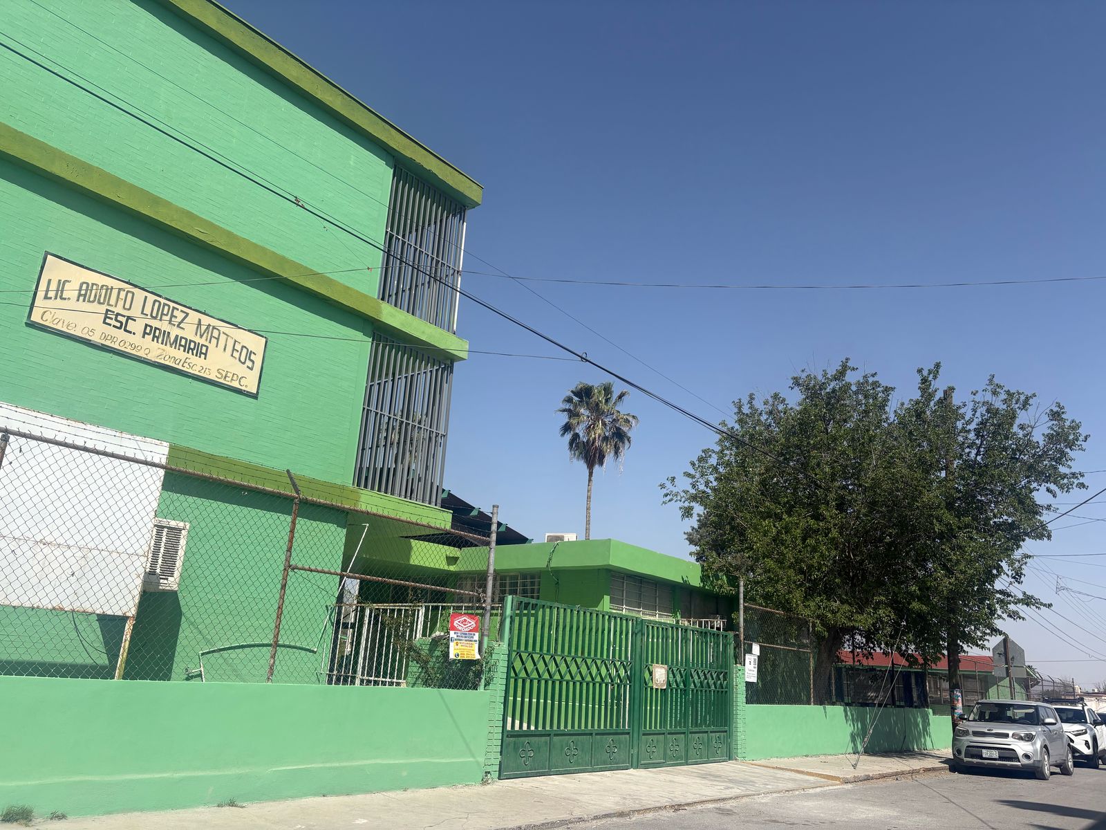 Otro “megapuente” en educación básica