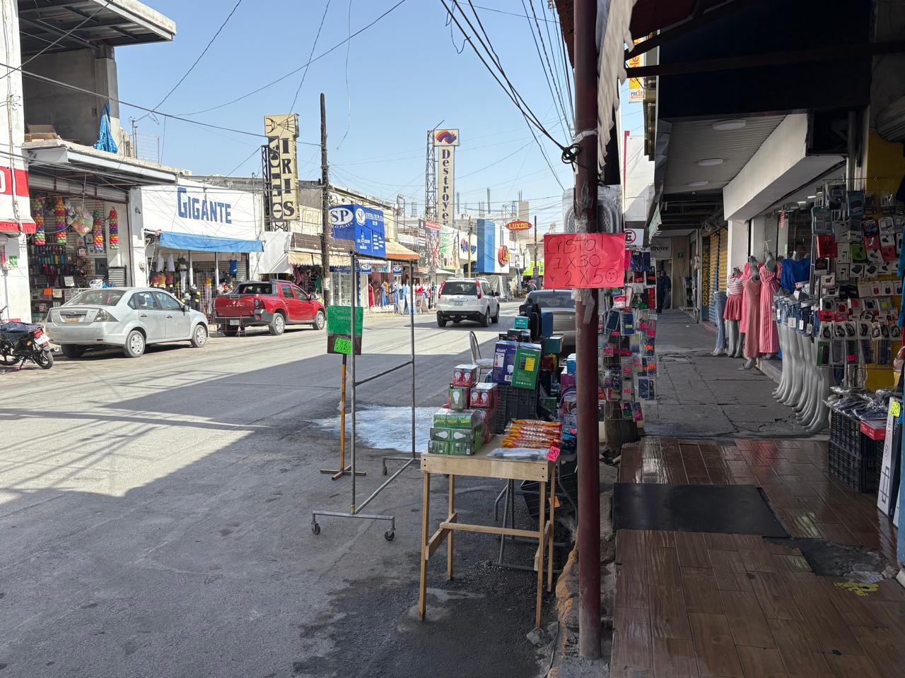 Frente a crisis, se niega a morir la Zona Centro