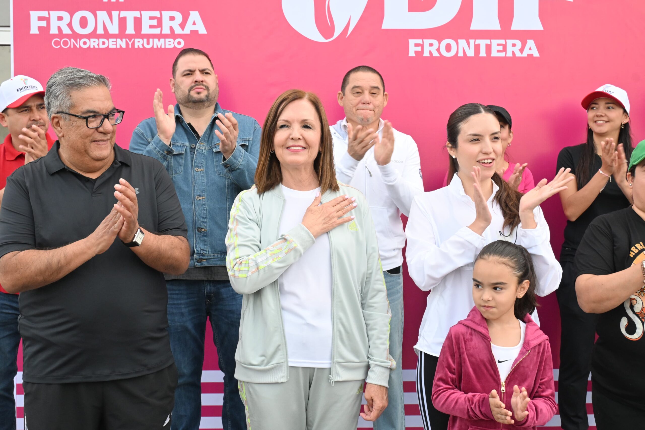 Sari Pérez celebra el Día de la Familia con La Ruta Rielera