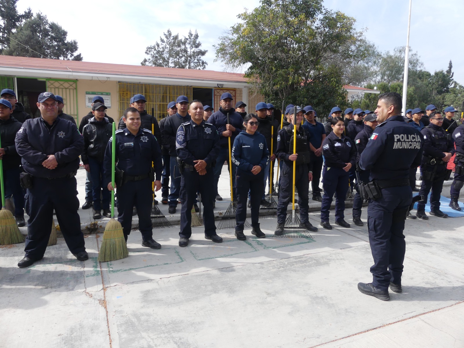Apoya Policía Saltillo a Jardín de Niños