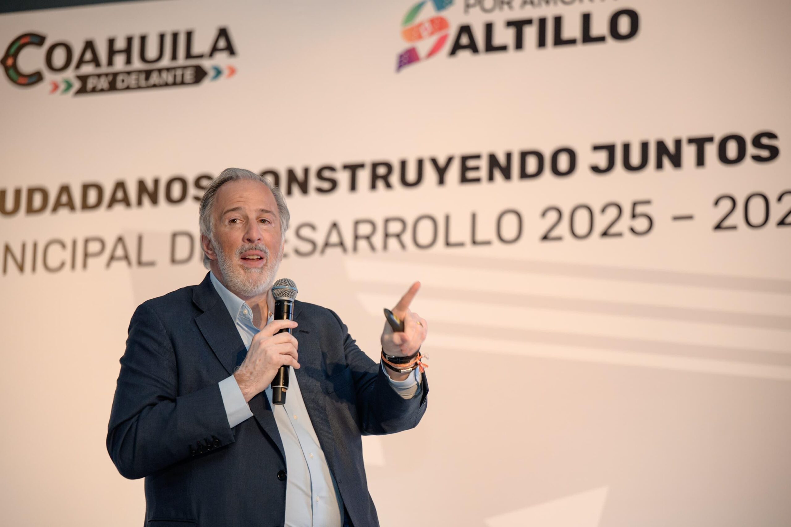 Saltillo tiene el potencial para competir en el mundo: José Antonio Meade