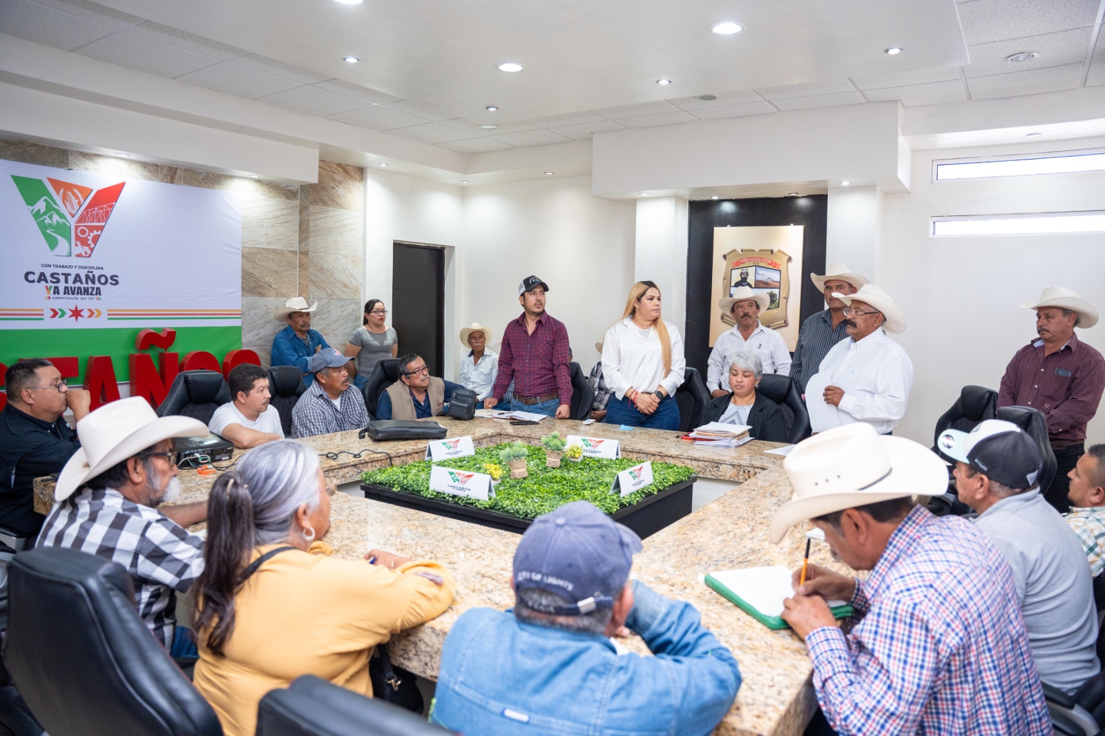 Instala Yesica Sifuentes consejo de desarrollo rural de Castaños