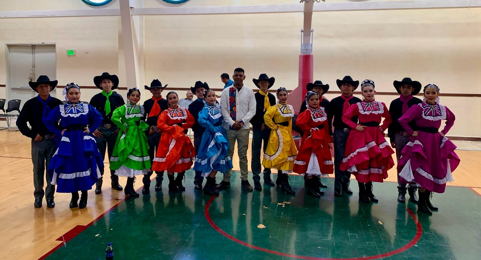 Éxito Rotundo en el Concurso Estatal de Bailes Mestizos en Monclova