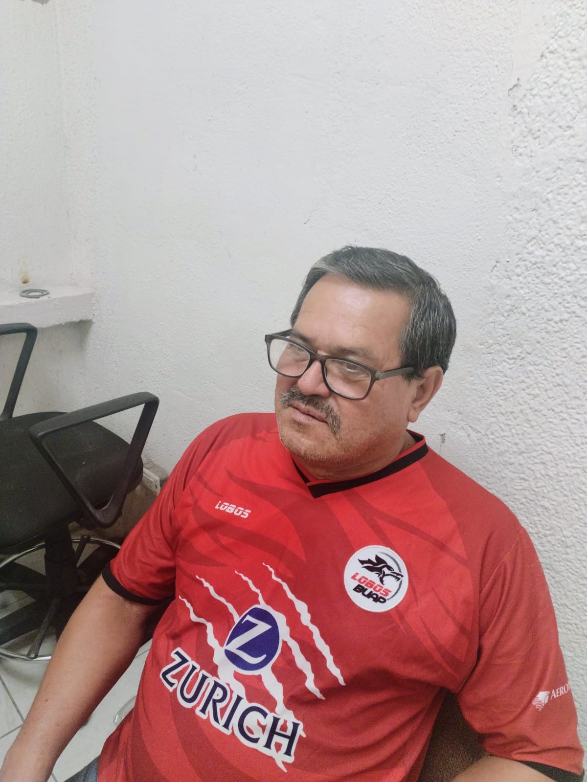 “Debe transmitirse en vivo venta de AHMSA”