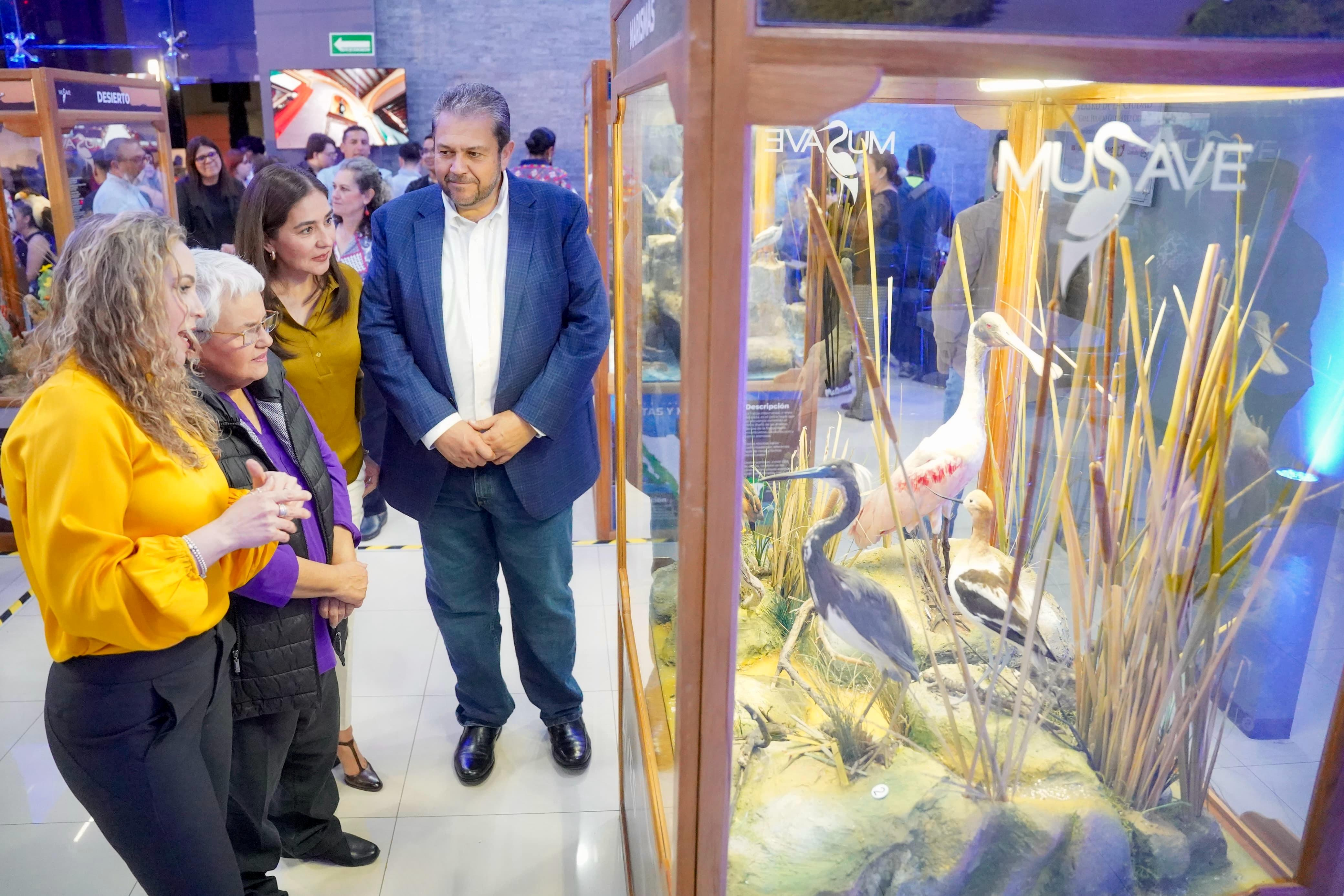 Inauguran en el Teatro de la Ciudad la Galería Cultural “Norma del Refugio Saucedo Rodríguez”