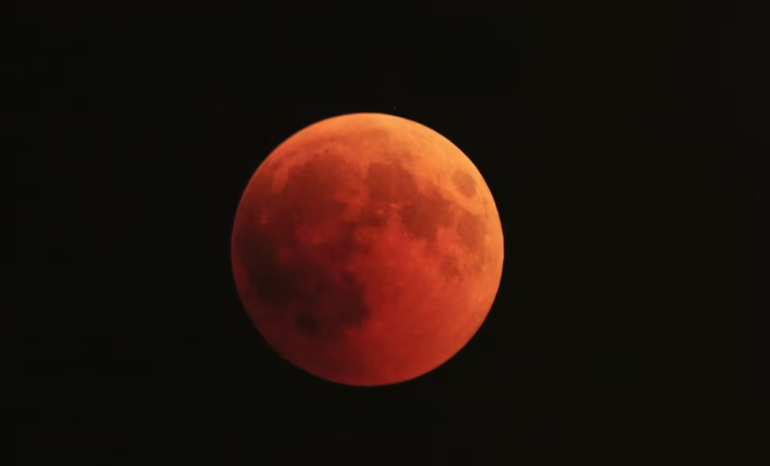 Eclipse Lunar 2025 en México; usuarios comparten sus mejores imágenes