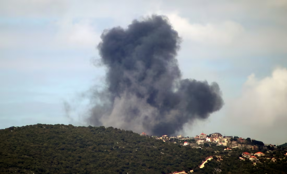 Israel lanza segunda oleada de ataques en Líbano; destruyen centros de mando de Hezbolá