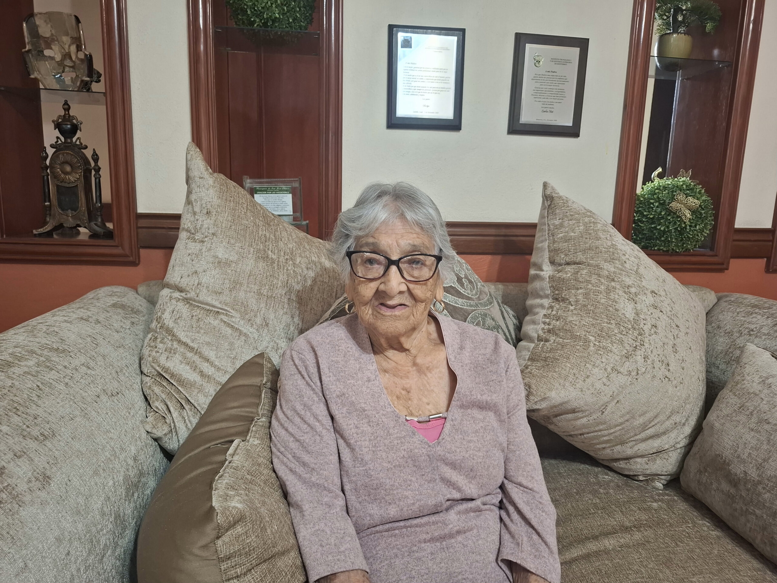 Juanita Castillo: a sus 97 años sigue luchando