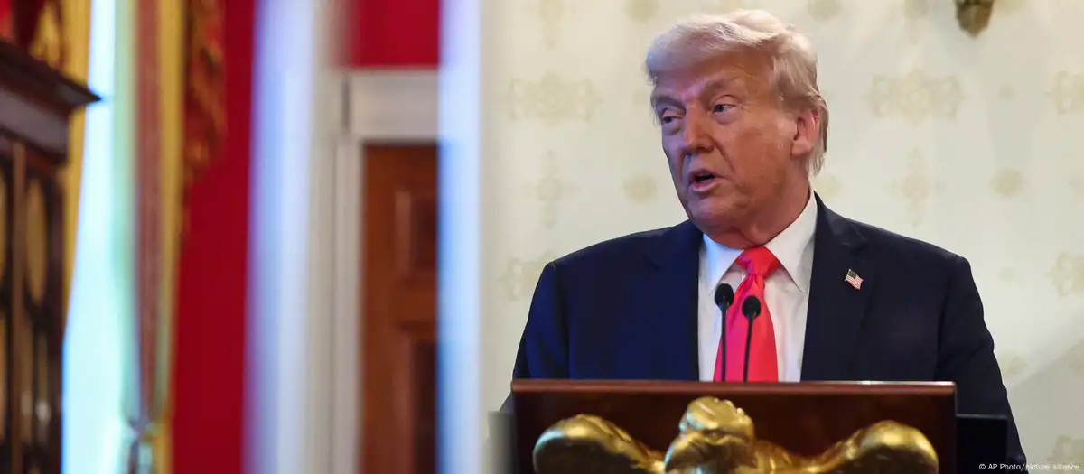 Dice Trump que China contactó a EU por aranceles