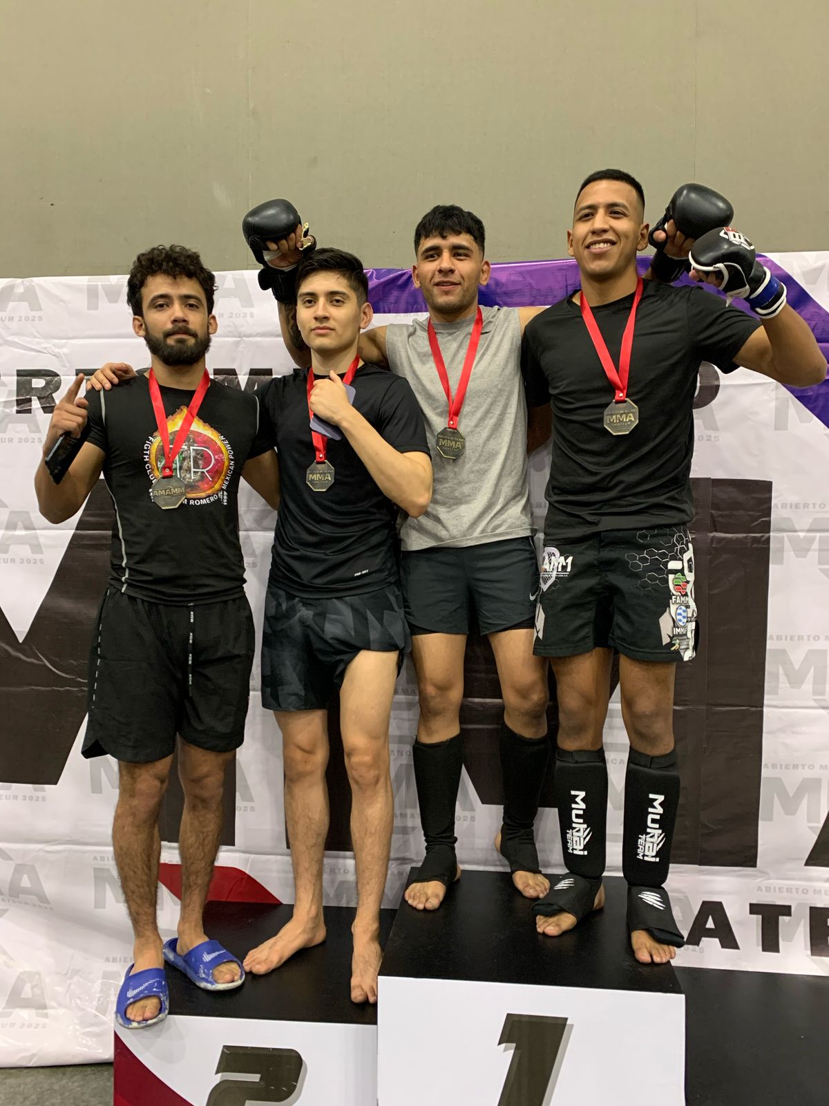En Castaños hay talento en MMA