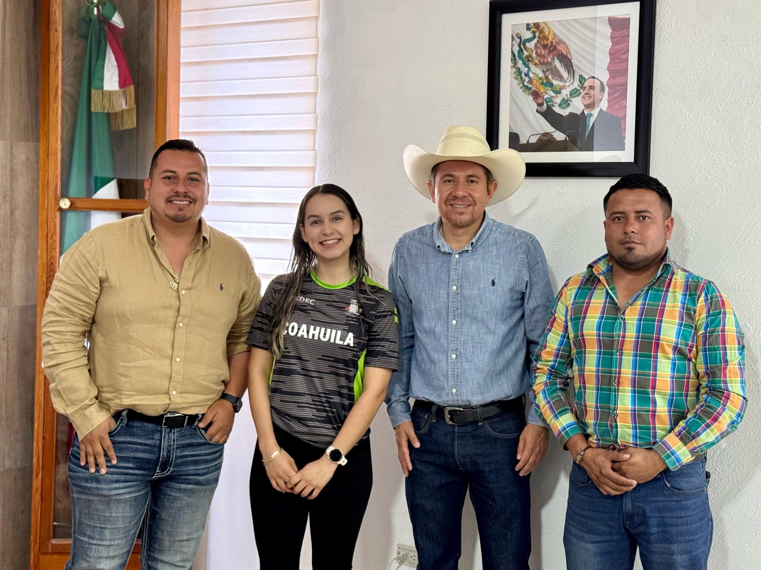 Reconoce Hugo a atleta sambonense