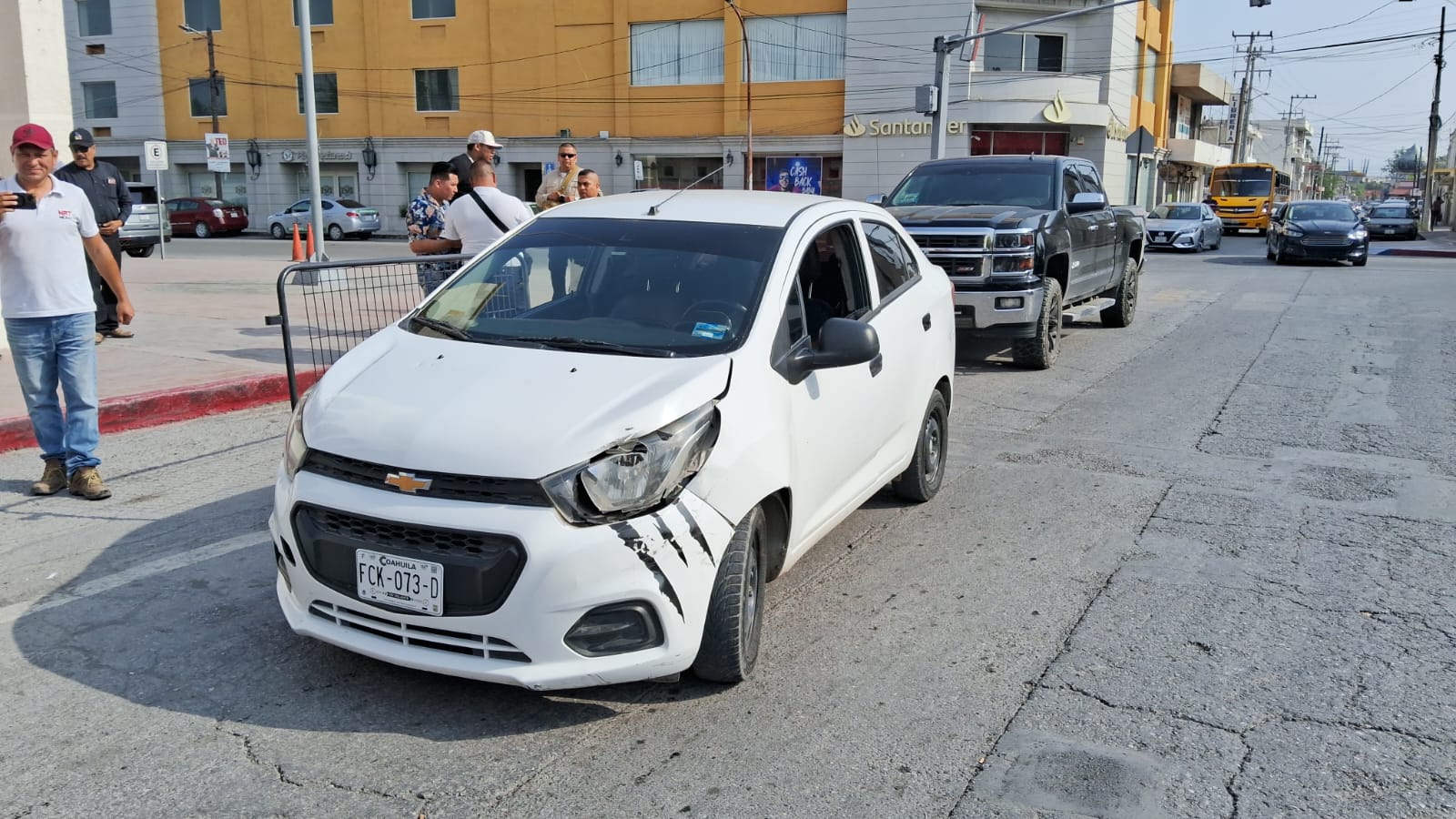 Choca compacto a troca en zona centro