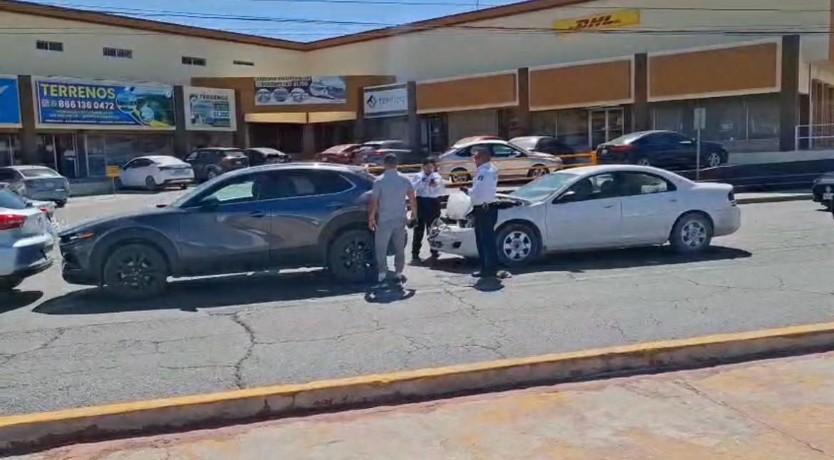 Cuantiosos daños en choque por alcance