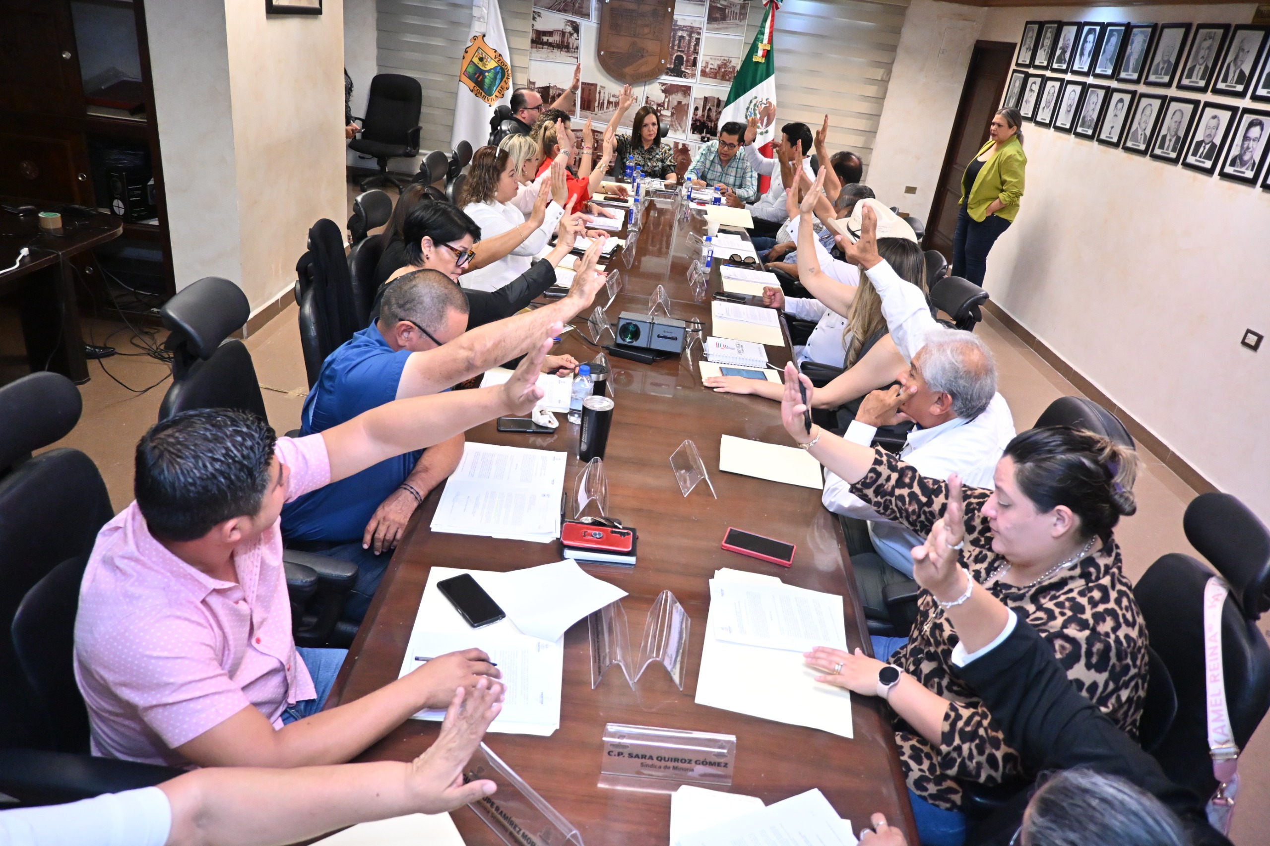 Rechaza cabildo cuentas de Piña