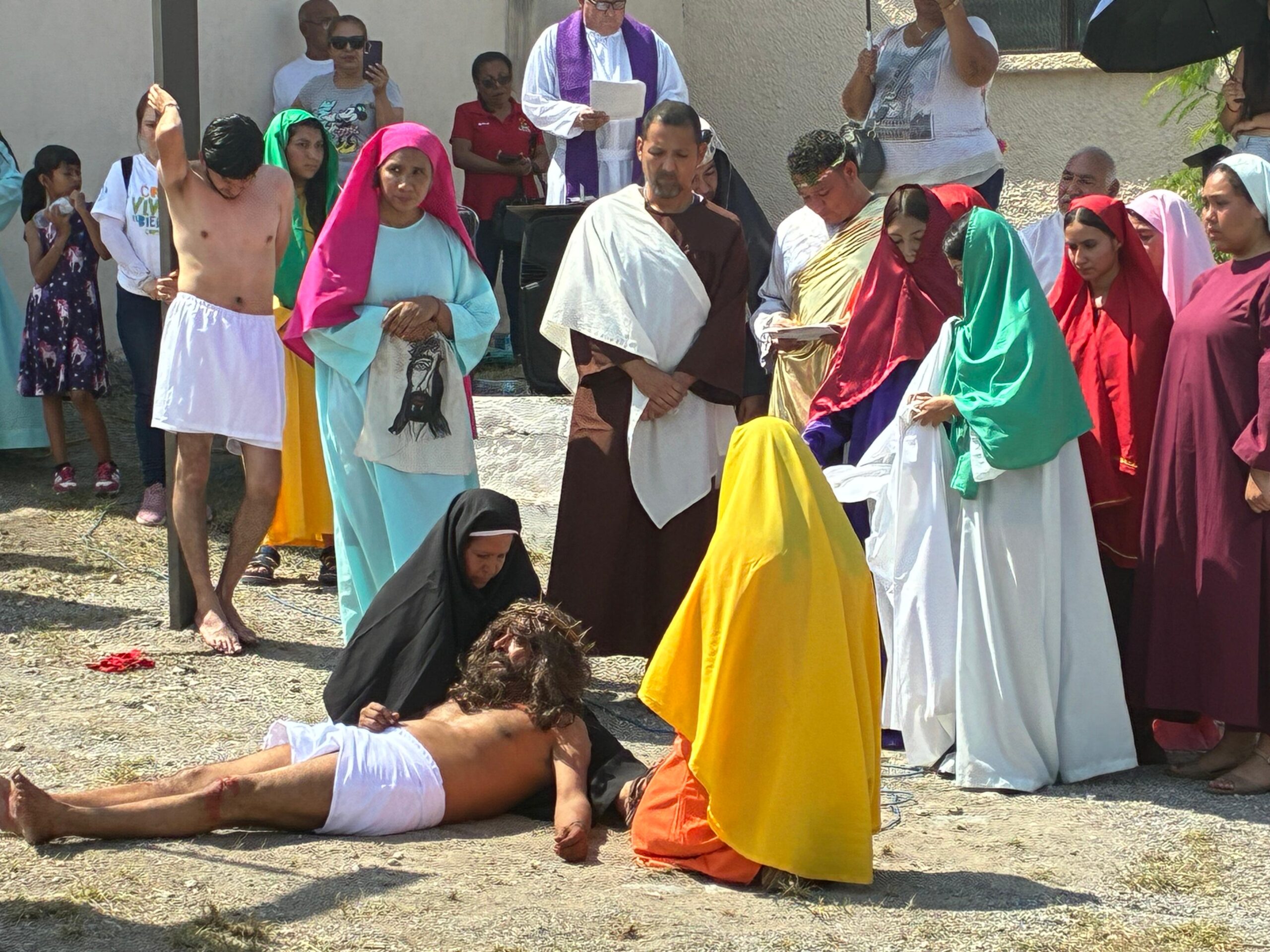 Revive Frontera pasión de Cristo