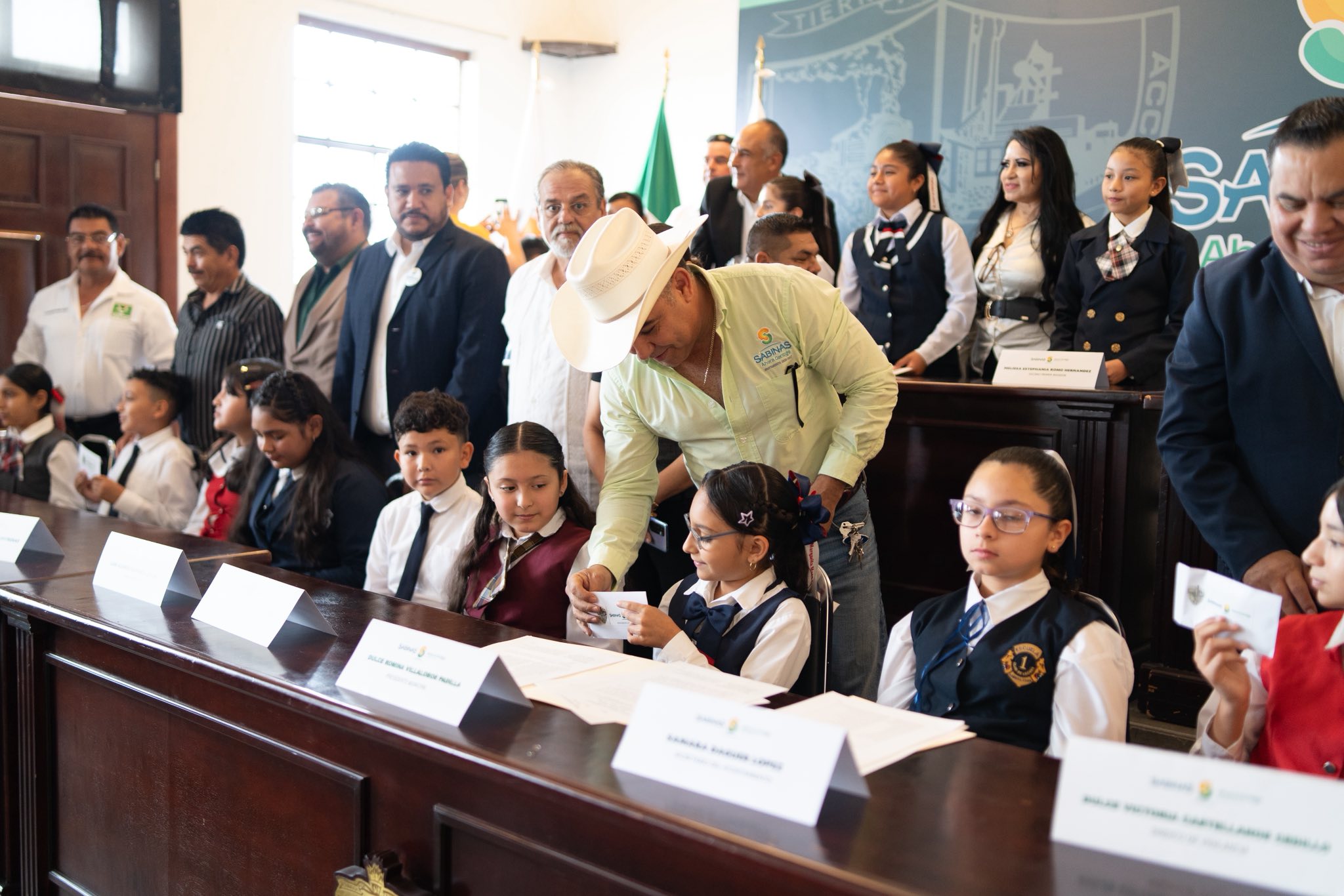 Toma Chano protesta a Cabildo Infantil 2025