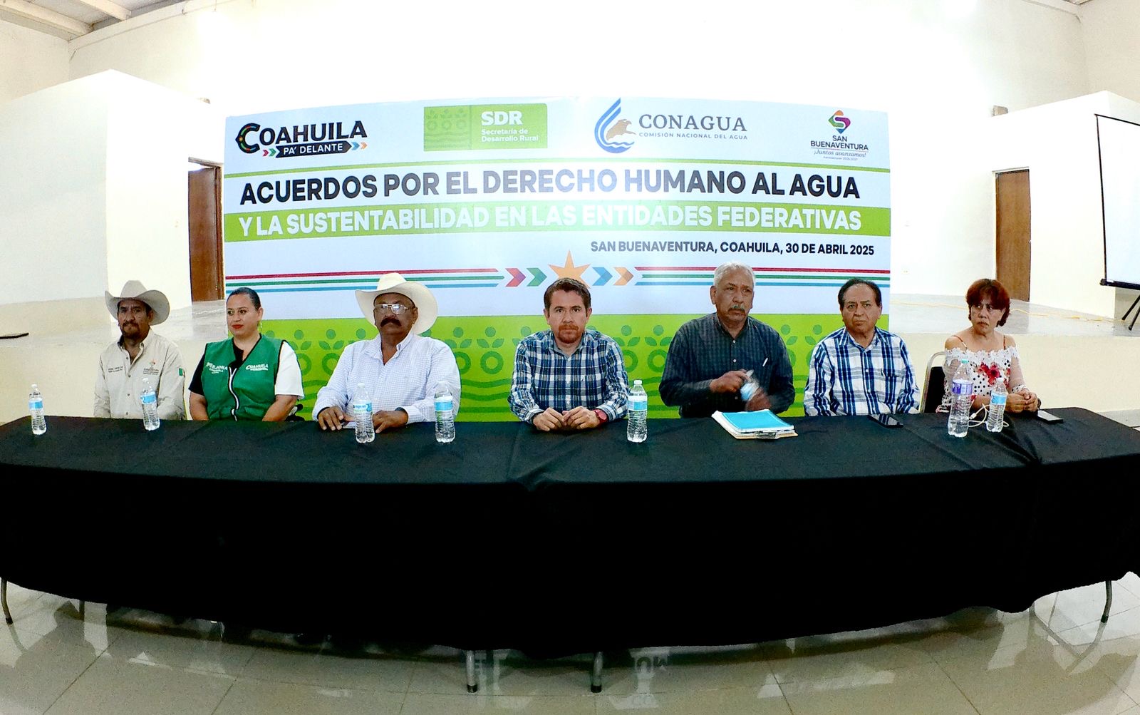 Presentan Acuerdo por el Derecho Humano al Agua
